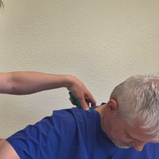 Dr. Michael Schütz zeigt, wie AORT funktioniert
