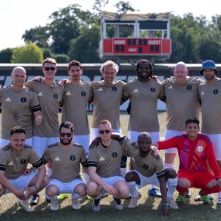 Die Siegermannschaft aus der Asklepios Region Harz, die das Asklepios Fußballturnier 2025 gewann