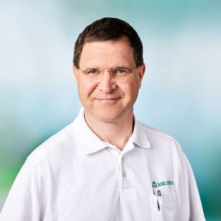 Dr. Felix Schubert