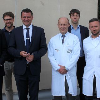 Landrat Thomas Ebeling informiert sich über Erweiterungsbau