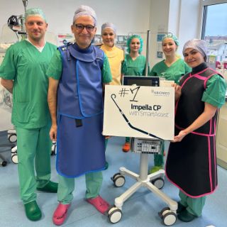 202501_Team nach erfolgreicher OP beim ersten Patienten